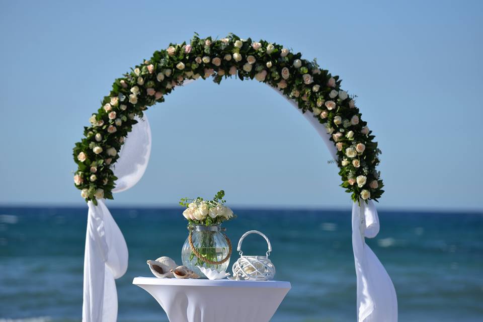 Veronika and Harald beachwedding nearby Rethymnon